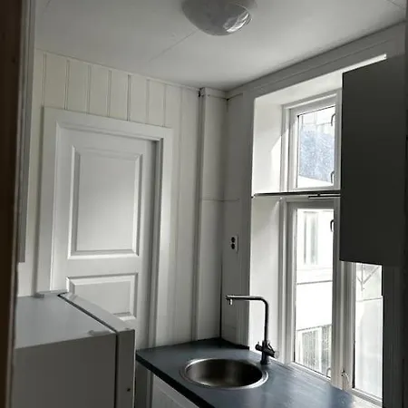 Pen Toppleilighet Midt I Sentrum برغن