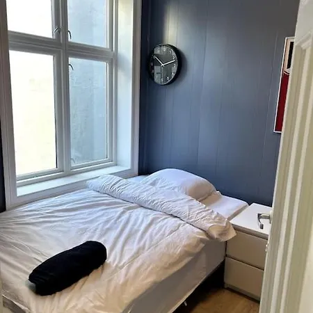 Apartment Pen Toppleilighet Midt I Sentrum